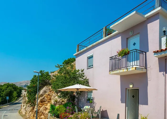 Stunning In Apartment *