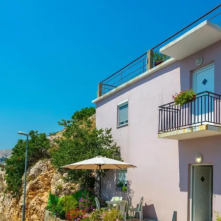 In With House Sea View דירה *